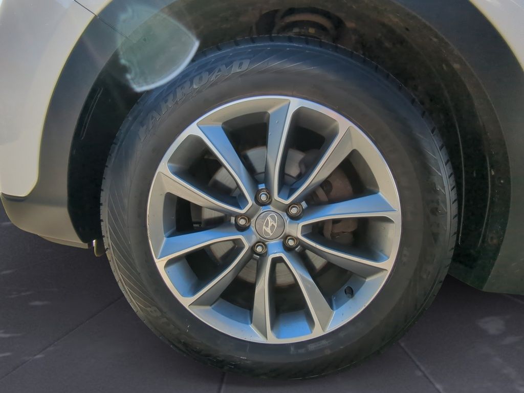 2017 Hyundai Santa Fe XL LUXURY