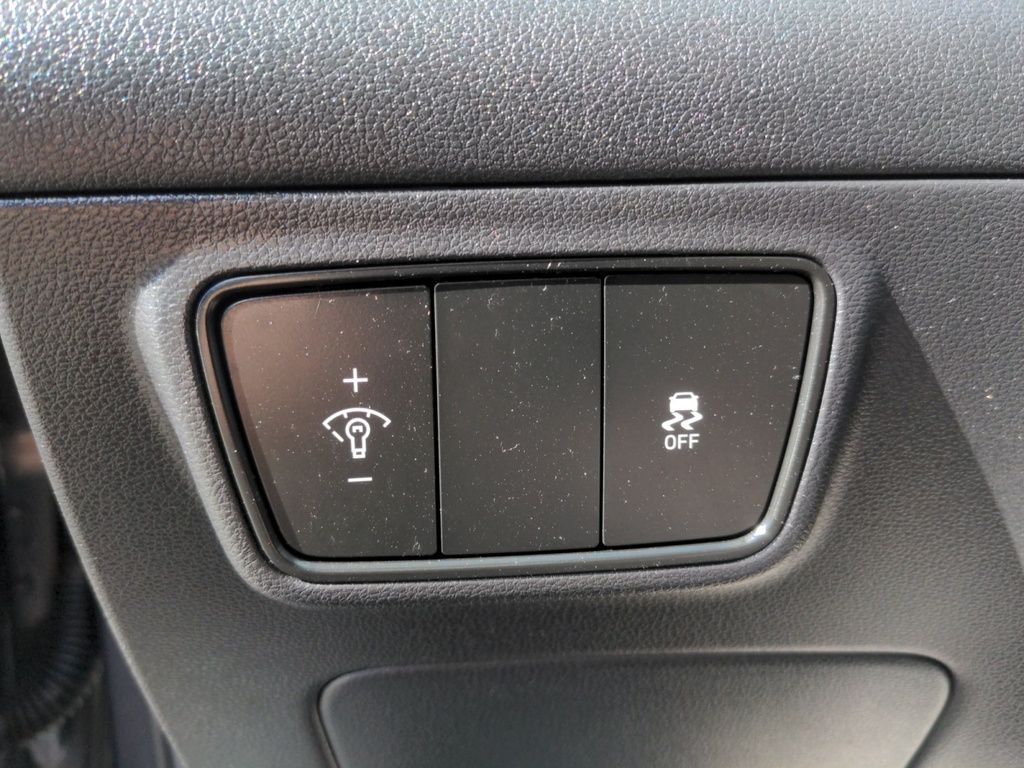 2024 Hyundai Tucson Preferred AWD !!! Ultra Low KMS!