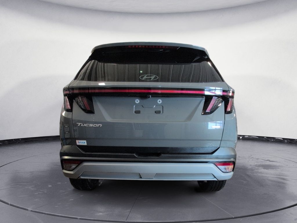 2025 Hyundai Tucson PREFERRED- HEATED SEATS!