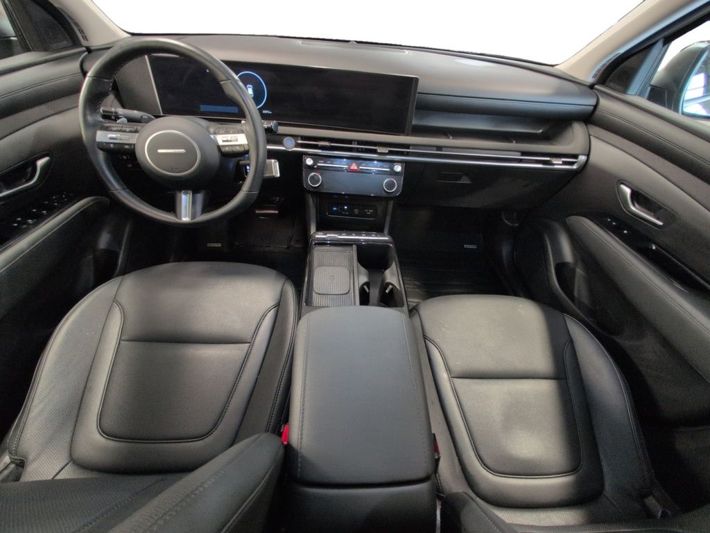 2025 Hyundai Tucson PREFERRED- HEATED SEATS!
