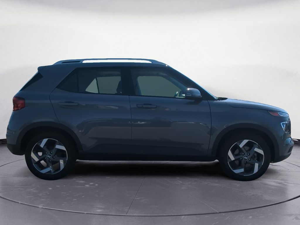 2021 Hyundai Venue TREND