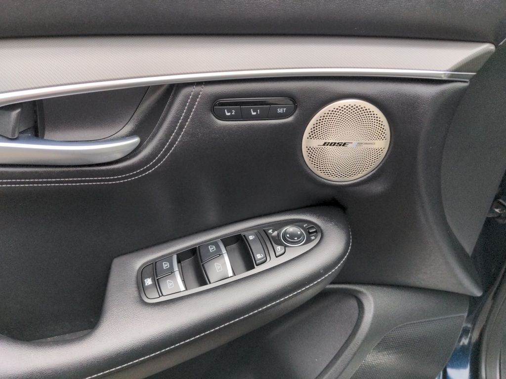 2023 Infiniti QX55 Fully loaded LOW KMS!