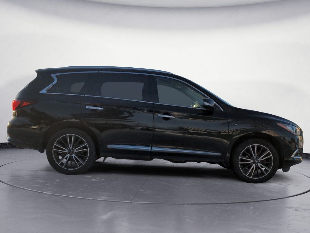 2018 Infiniti QX60 BASE