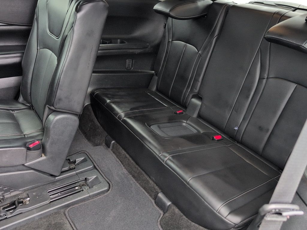 2025 Infiniti QX60 LUXE FULLY LOADED!