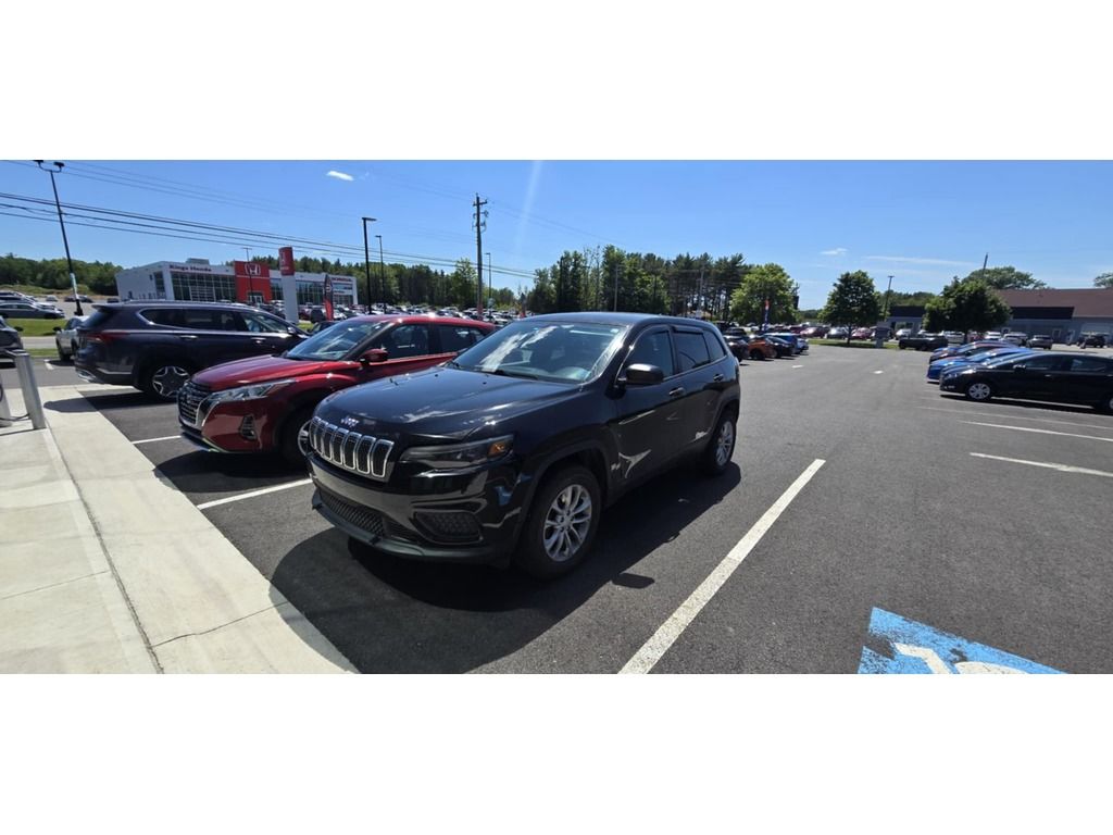 2019 Jeep Cherokee Sport 4x4 - Fresh Trade