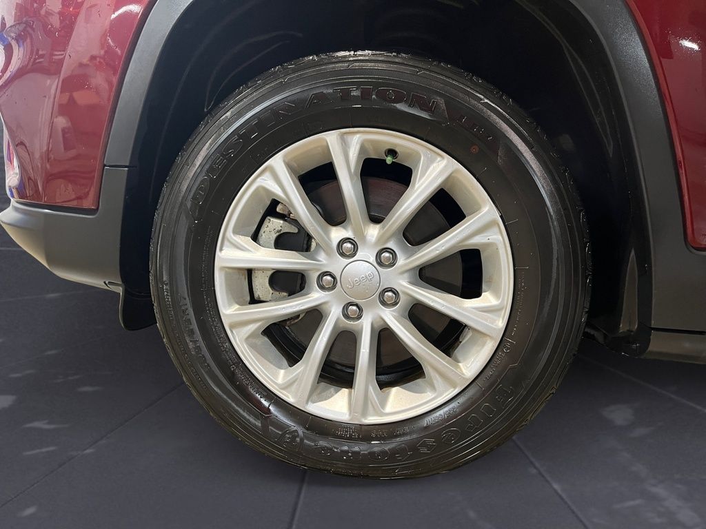 2021 Jeep Cherokee SPORT