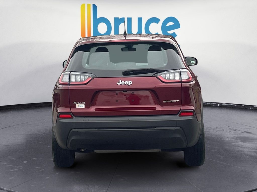 2022 Jeep Cherokee SPORT