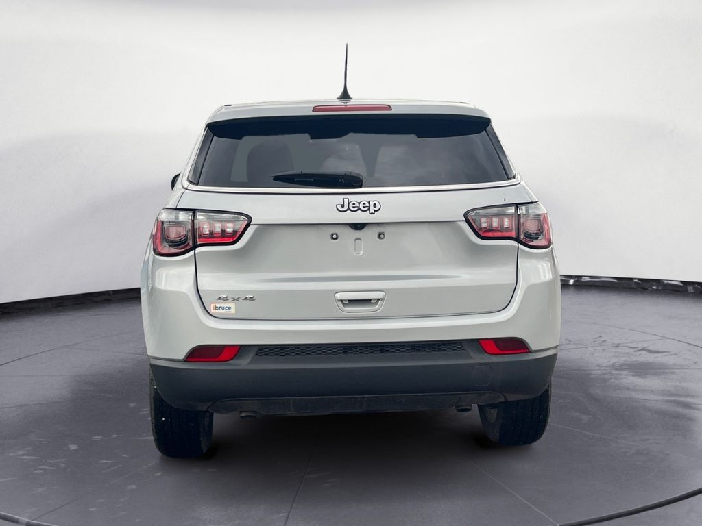 2025 Jeep Compass SPORT