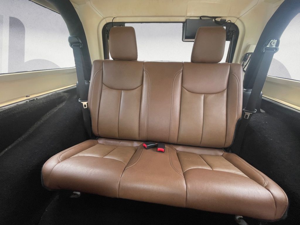 2017 Jeep Wrangler SAHARA