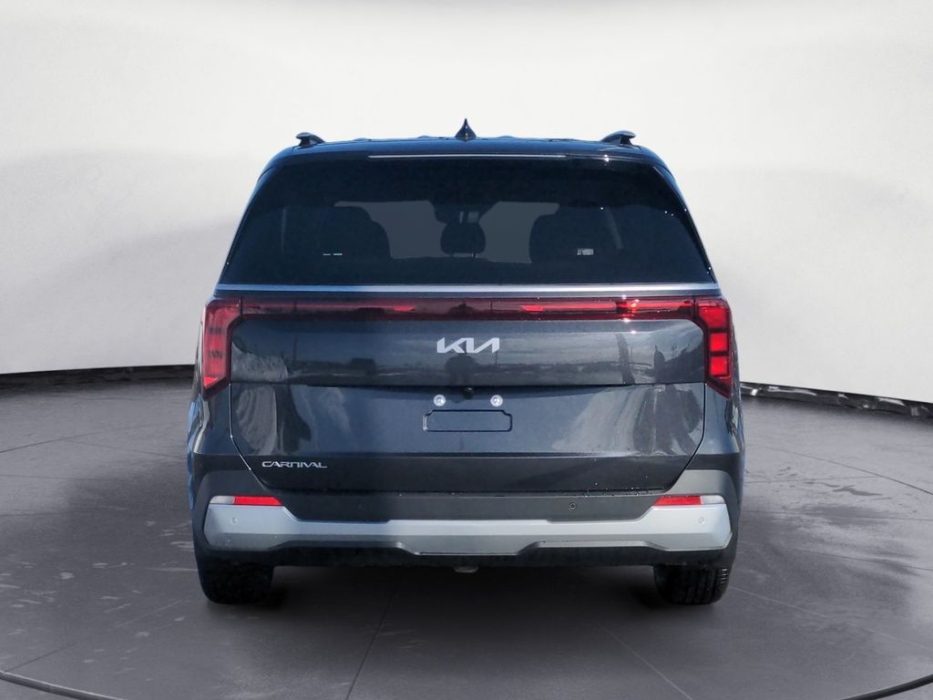 Kia Carnival LX+ 2025