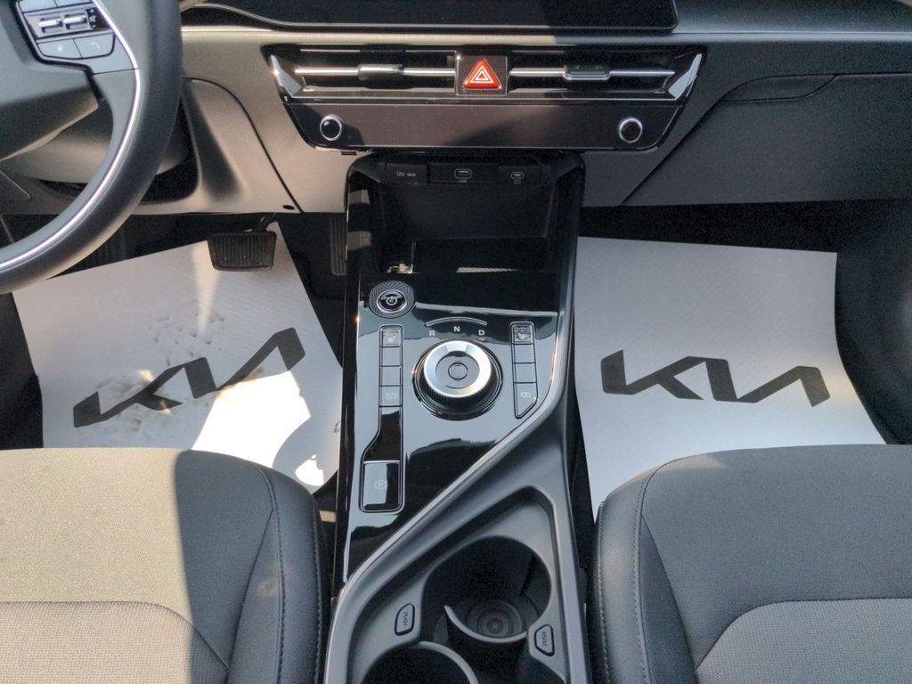 2025 Kia Niro EV WIND