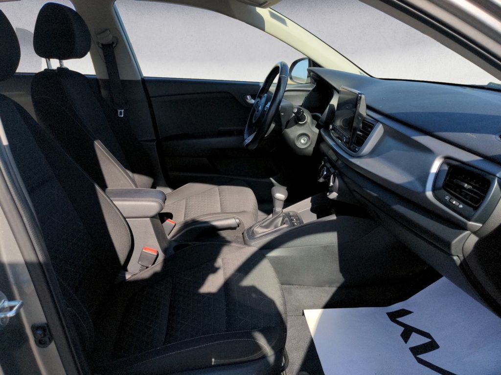2021 Kia Rio 5-door LX+