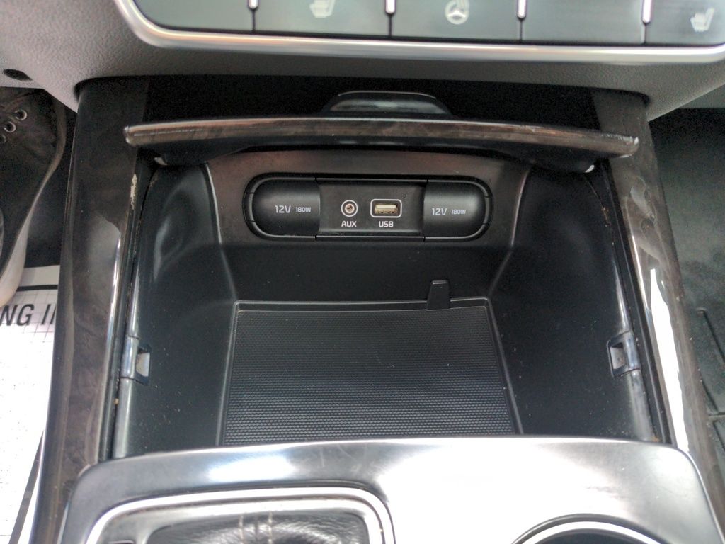 2016 Kia Sorento V6 7 Pass