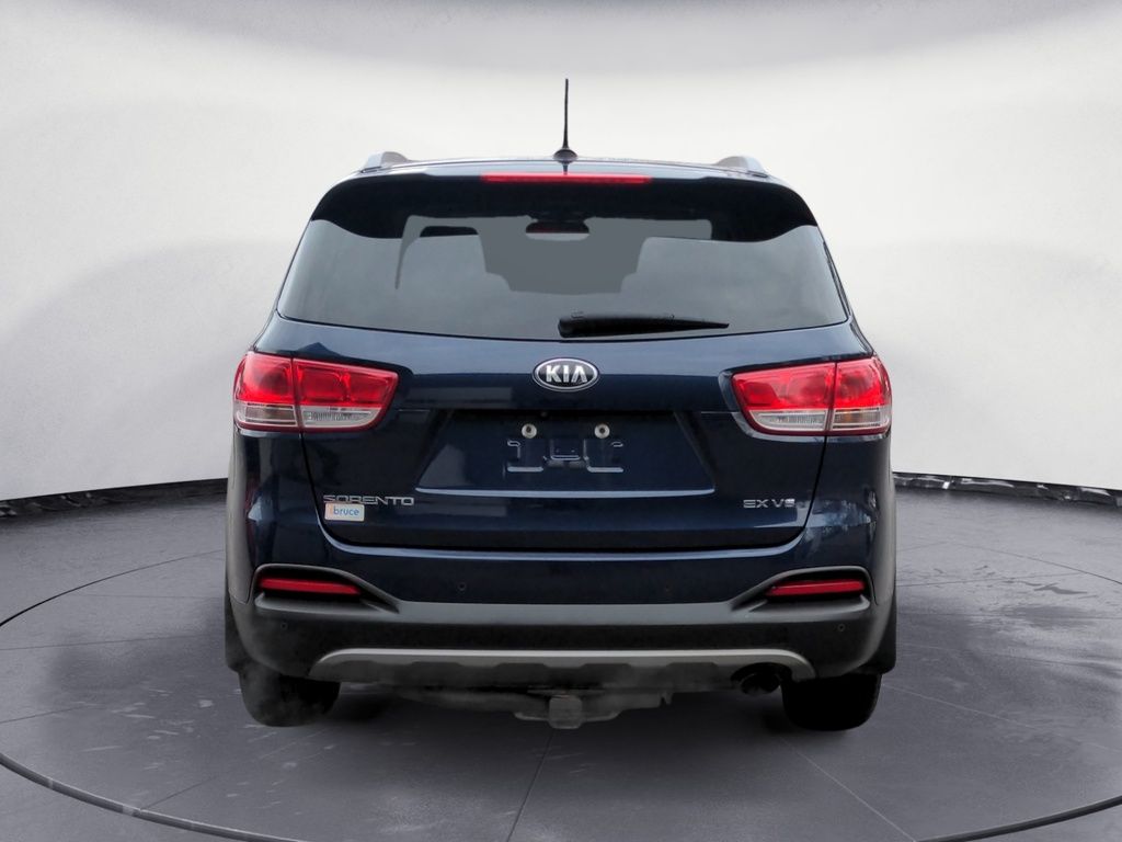 2016 Kia Sorento V6 7 Pass