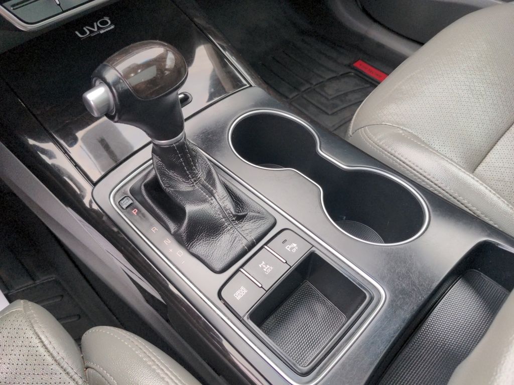 2016 Kia Sorento V6 7 Pass