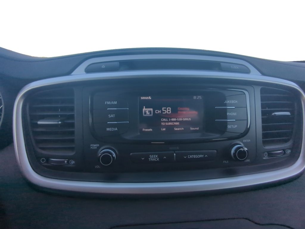 2018 Kia Sorento BASE