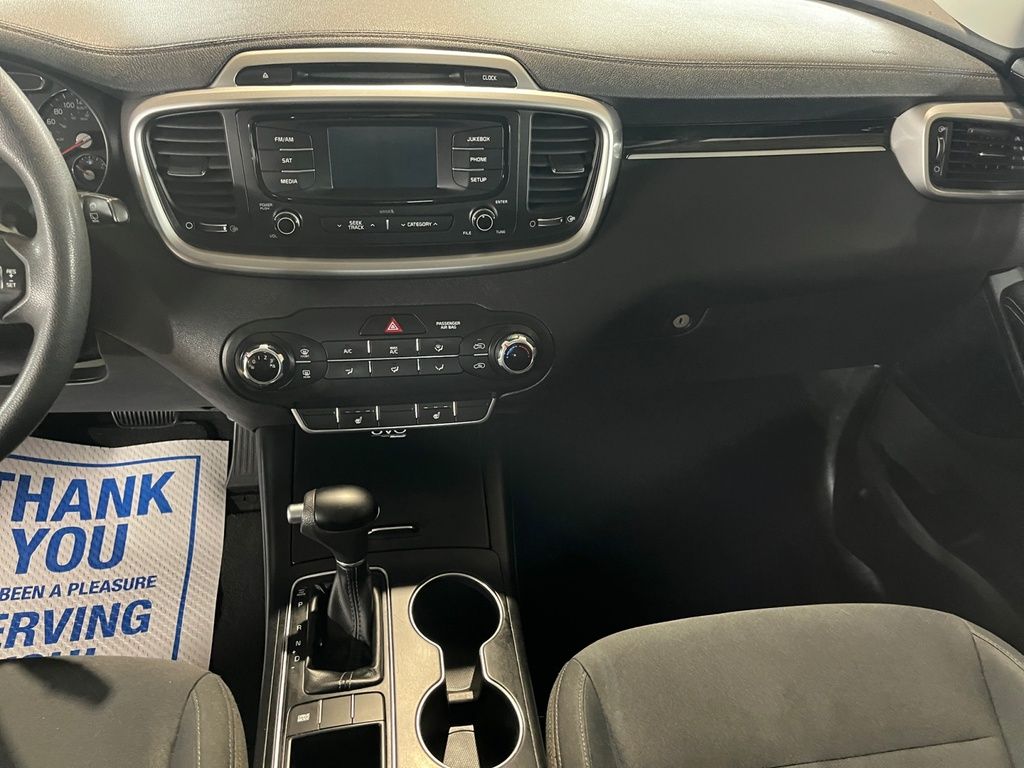 2018 Kia Sorento LX