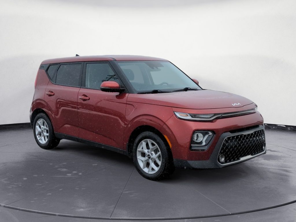 Kia Soul EX 2022