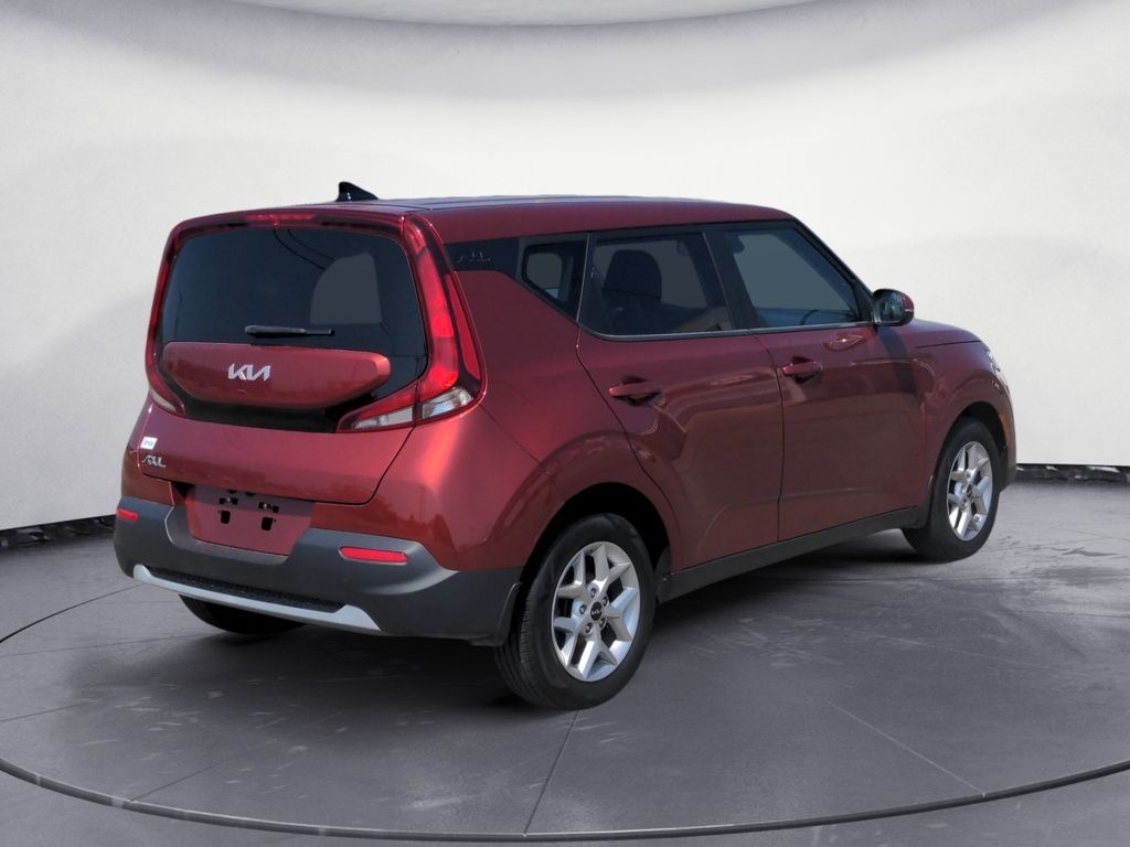 2022 Kia Soul EX