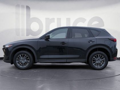 Mazda CX-5 Leather seats, Sunroof, Bluetooth, back up cam 2021