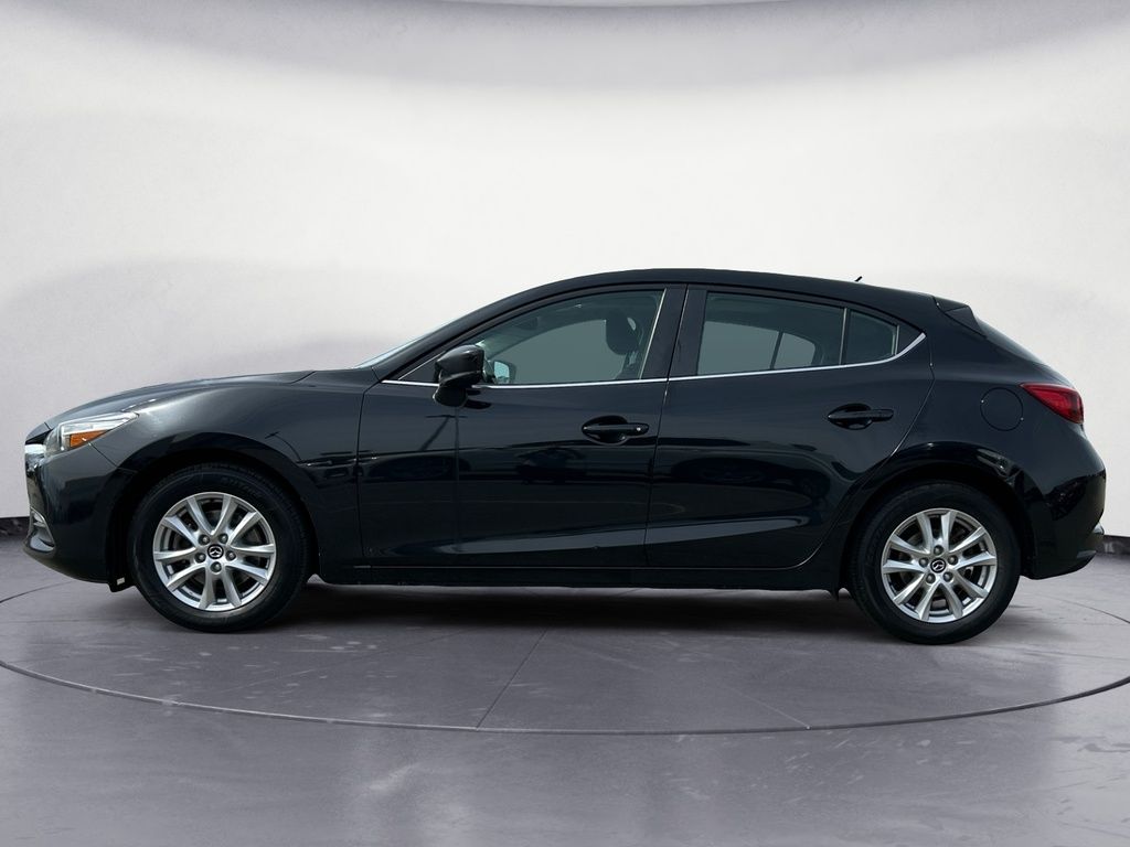 2018 Mazda 3 Sport GS  Brand New Brakes,Fresh MVI
