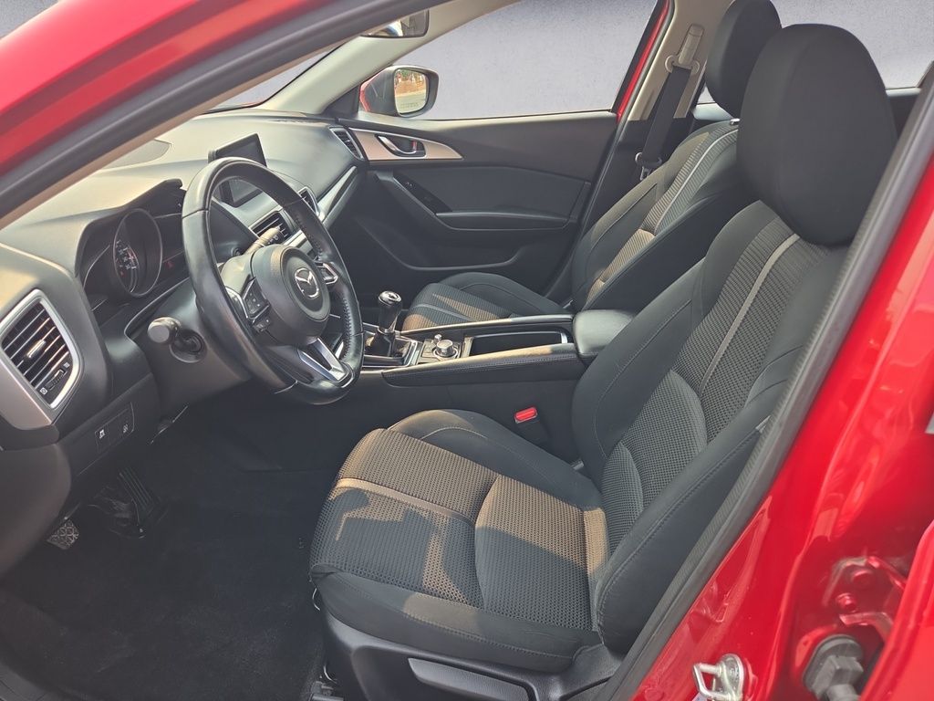 2018 Mazda 3 Sport GS