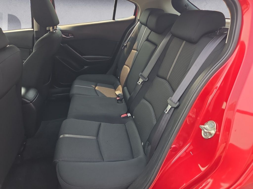 2018 Mazda 3 Sport GS