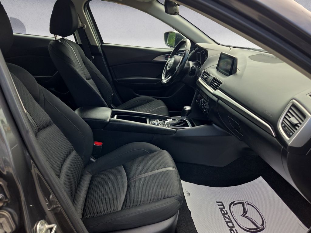 2018 Mazda 3 GS