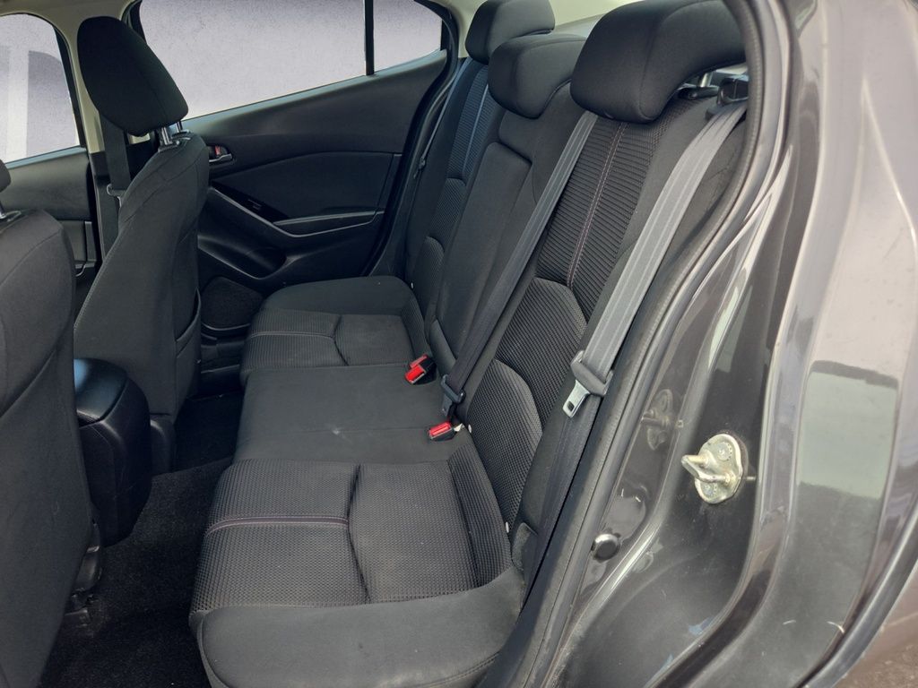 2018 Mazda 3 GS