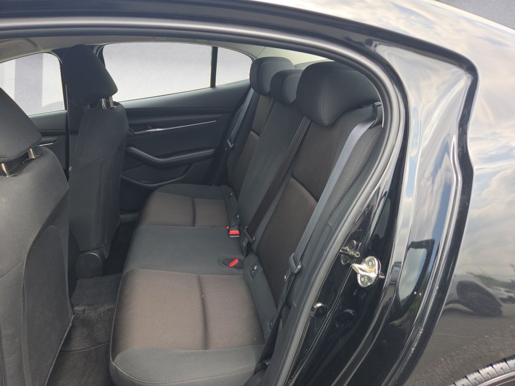 2024 Mazda 3 GX