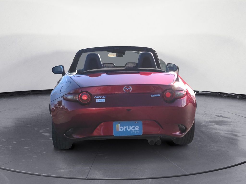 2019 Mazda MX-5 GS