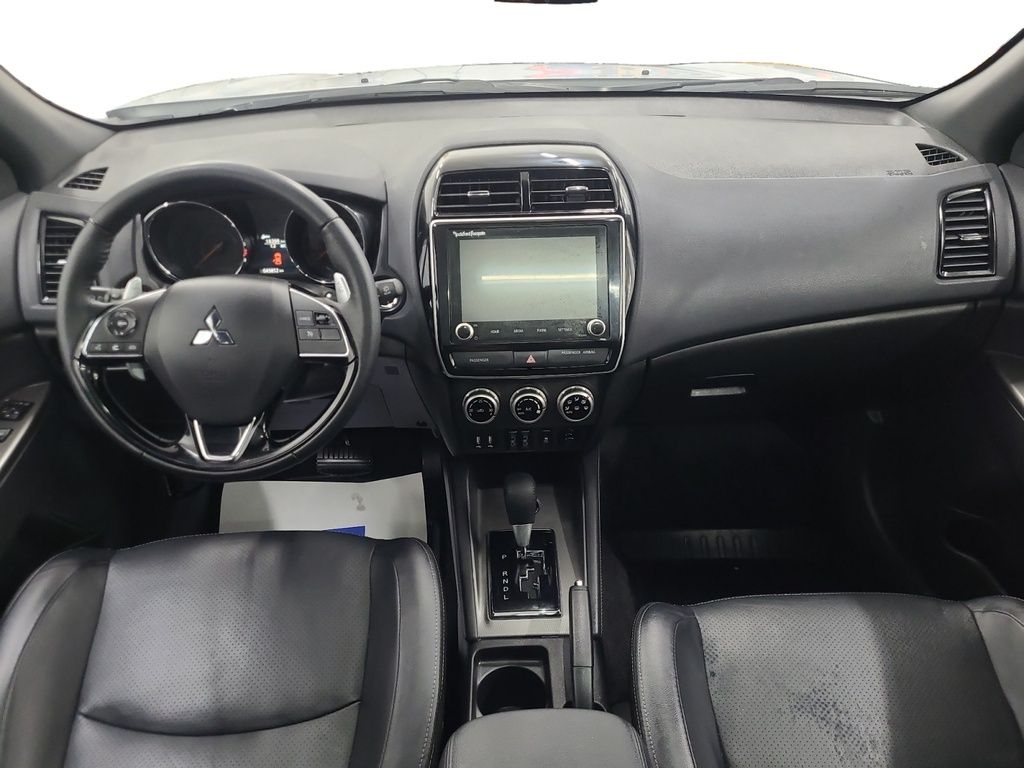 2023 Mitsubishi RVR SE