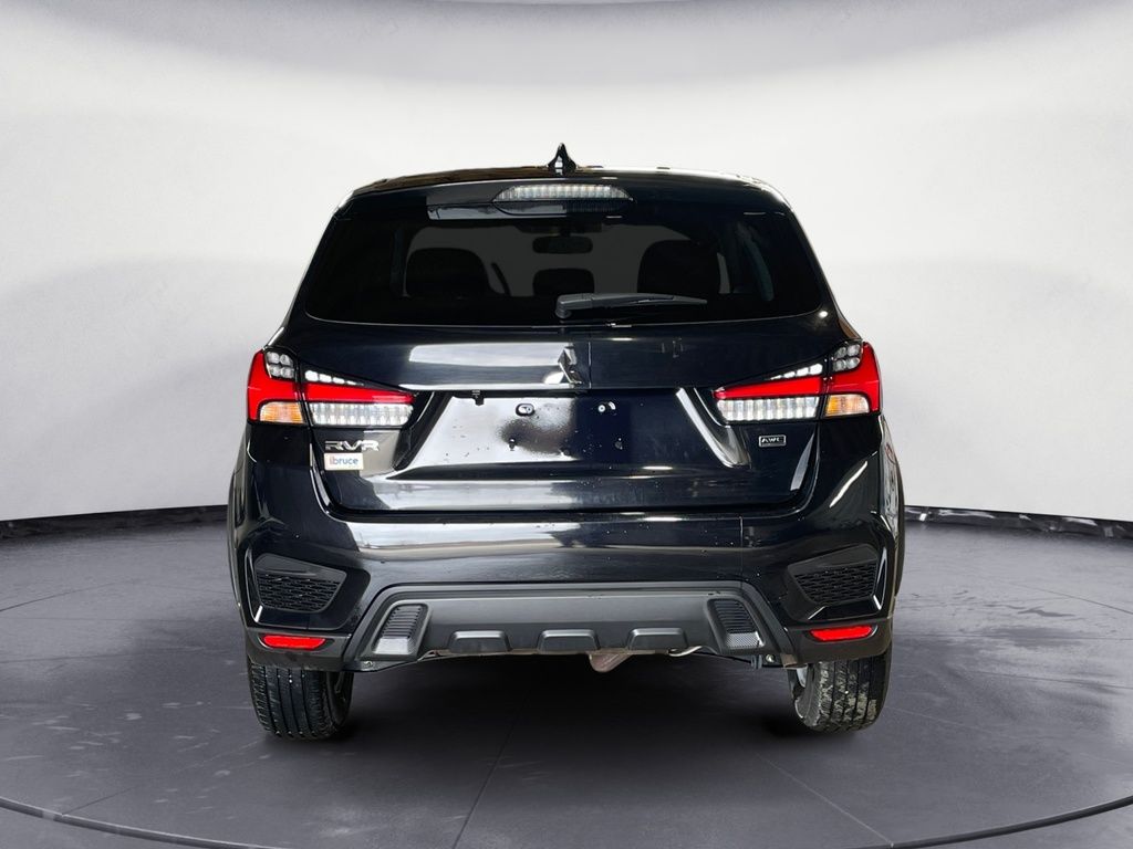 Mitsubishi RVR SE 2024
