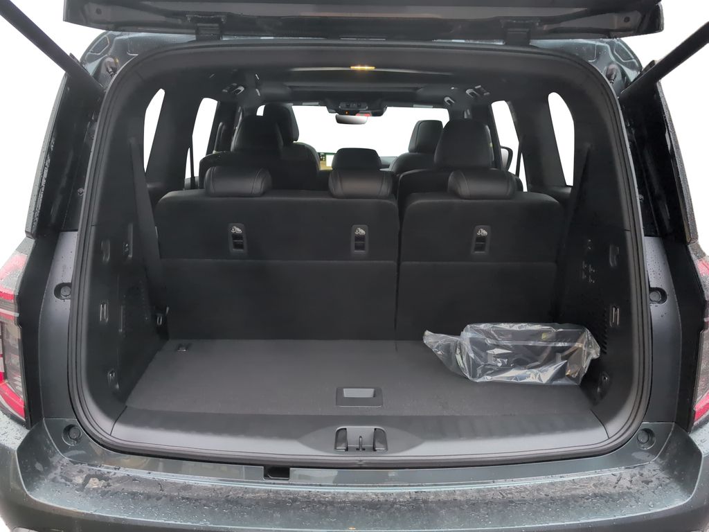 2026 Nissan Armada PRO-4X ! DEMO SPECIAL!