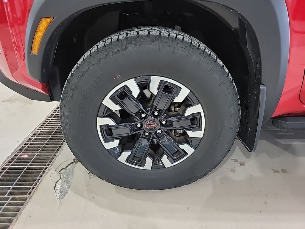 2024 Nissan Frontier PRO-4X - Luxury 4x4 !