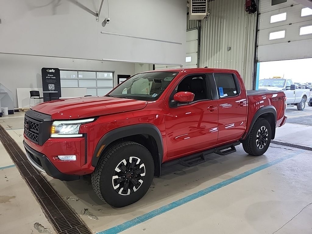 2024 Nissan Frontier PRO-4X - Luxury 4x4 !