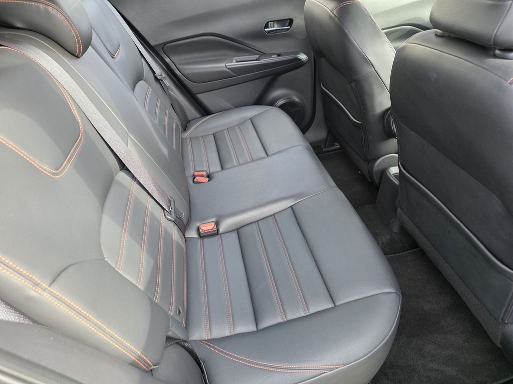 2019 Nissan Kicks SR