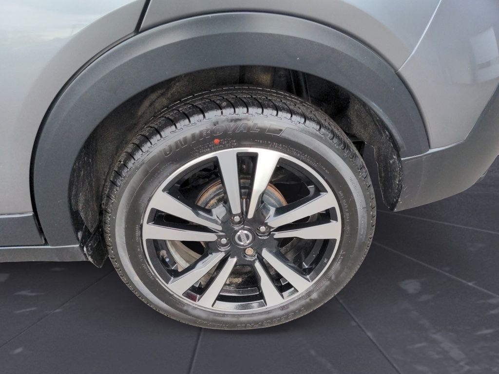 2019 Nissan Kicks SR!