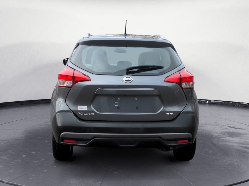 2019 Nissan Kicks SR!