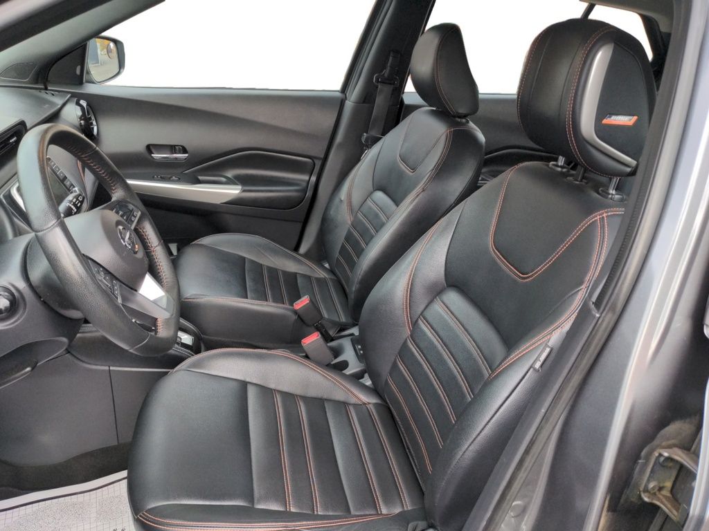 2019 Nissan Kicks SR!