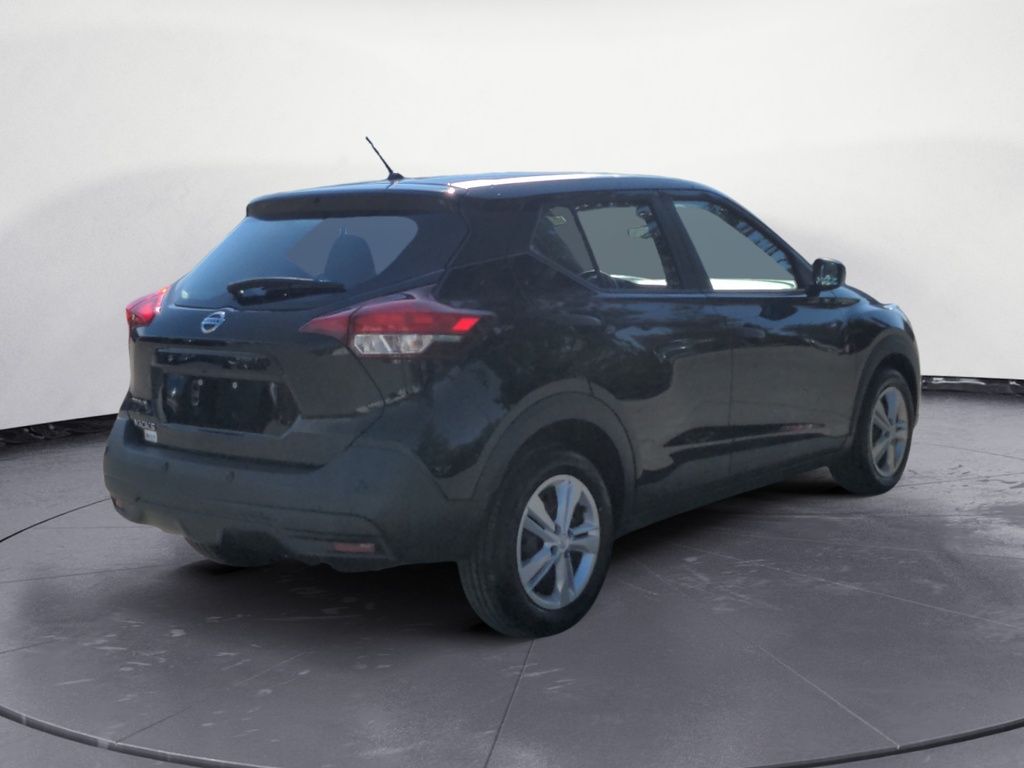 2020 Nissan Kicks S