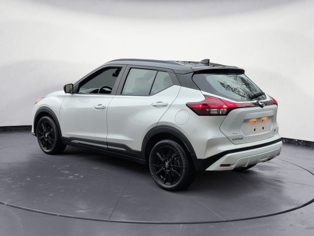 2021 Nissan Kicks SR LOW KMS
