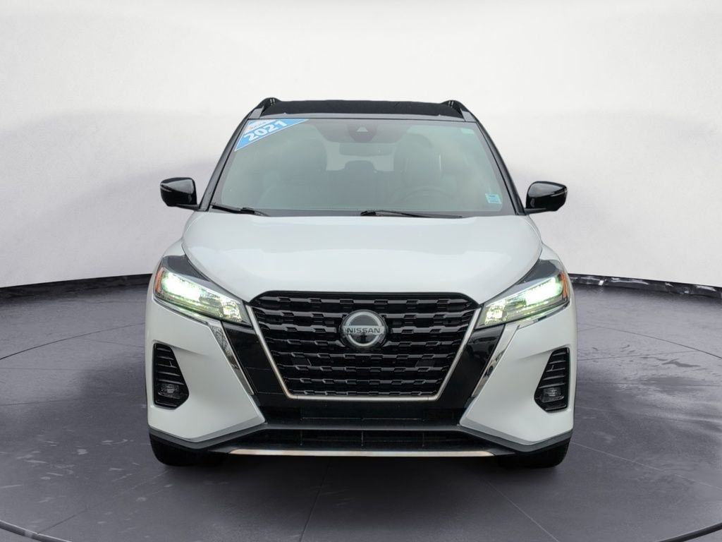 2021 Nissan Kicks SR LOW KMS