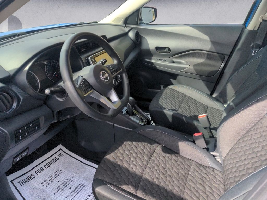 Nissan Kicks S ! Ultra LOW KMS ! 2022