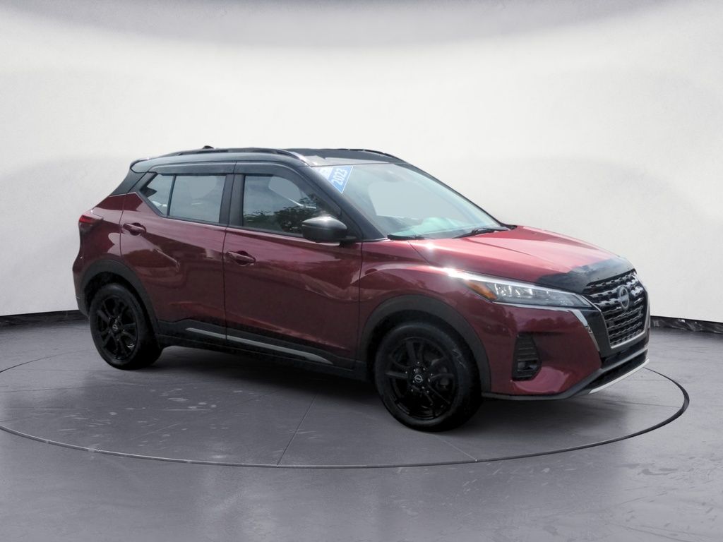 Nissan Kicks SR Premium LOW KMS!! 2023