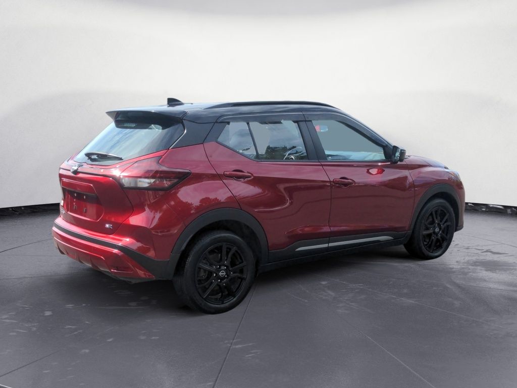 Nissan Kicks SR Premium LOW KMS!! 2023