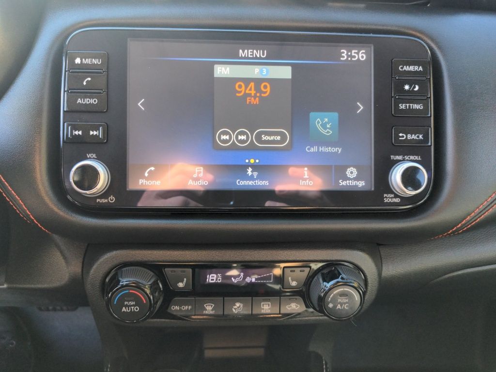 Nissan Kicks SR Premium LOW KMS!! 2023