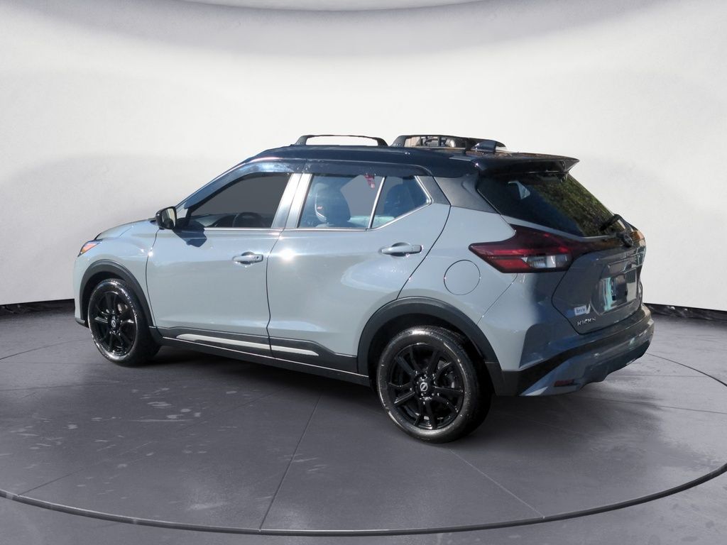 Nissan Kicks SR Premium LOW KMS!! 2023