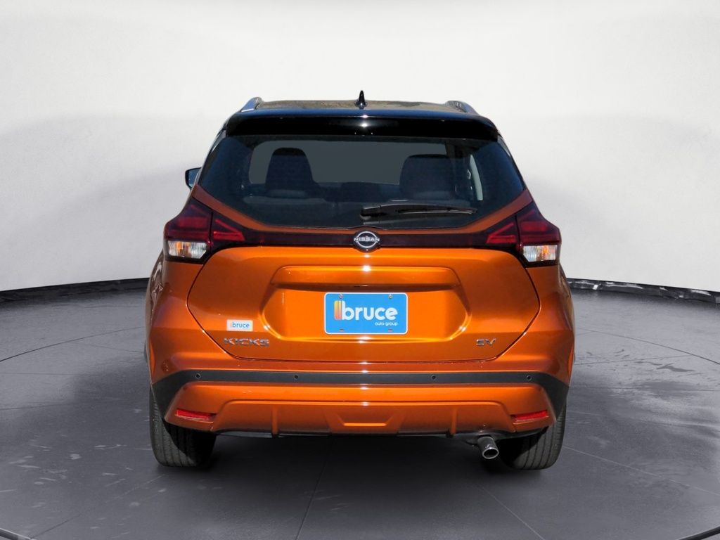 2024 Nissan Kicks SV
