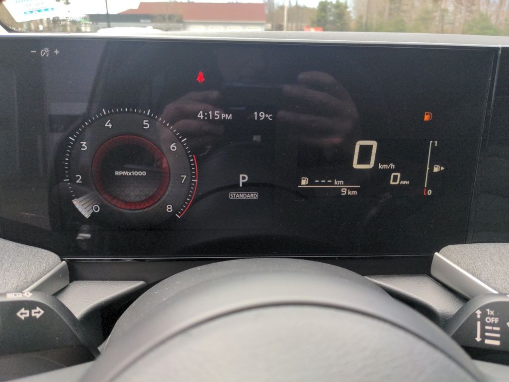 Nissan Kicks SV AWD! Manager Special ! 2025